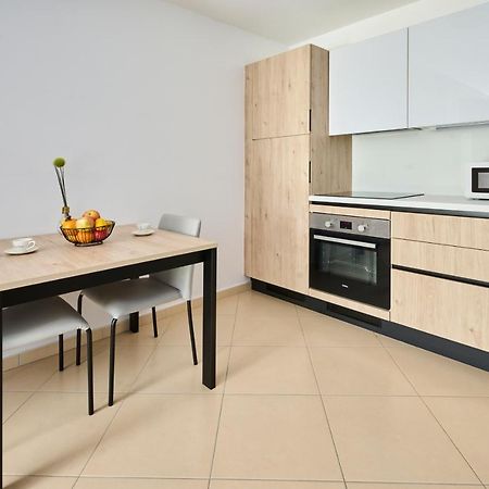 Supreme Studio Apartment Bijoux อูมัค ภายนอก รูปภาพ