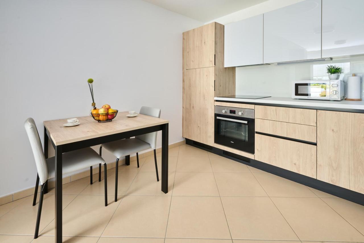 Supreme Studio Apartment Bijoux อูมัค ภายนอก รูปภาพ